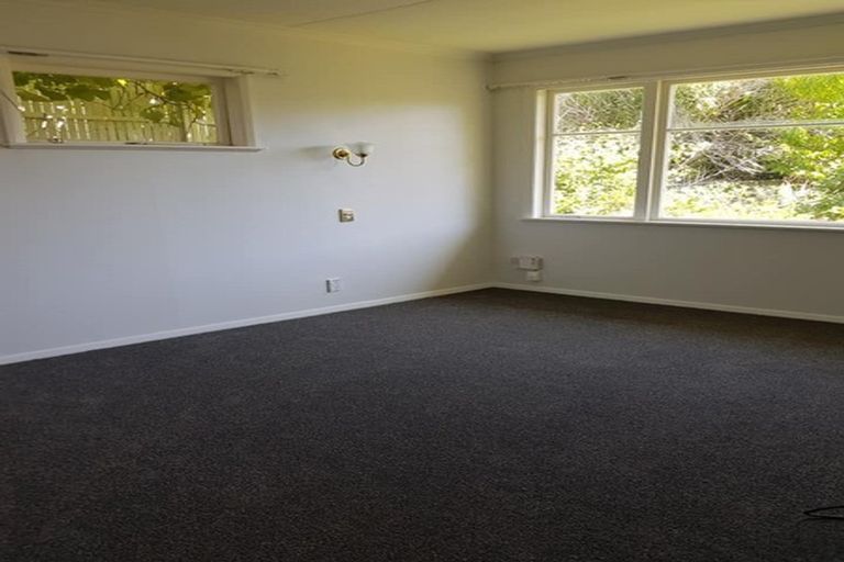 Photo of property in 18 Swansea Street, Hokowhitu, Palmerston North, 4410