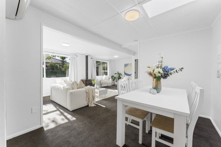 Photo of property in 46b Te Rauparaha Street, Otaki, 5512