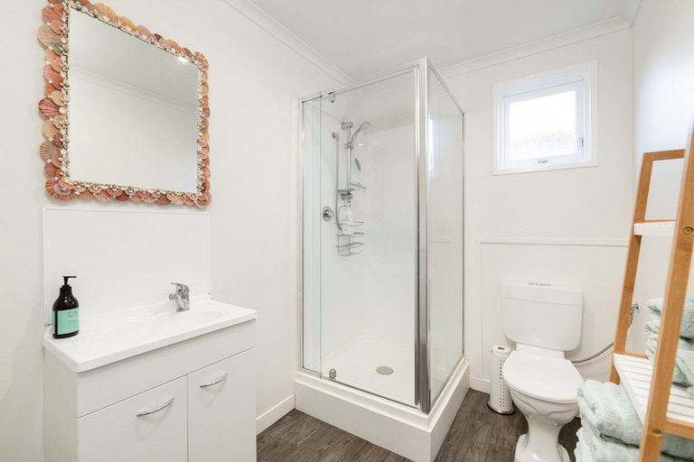 Photo of property in 1 Fairview Place, Te Puke, 3119