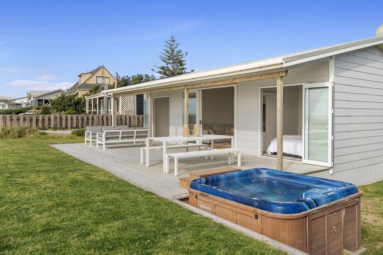 Photo of property in 401 Pukehina Parade, Pukehina, Te Puke, 3189