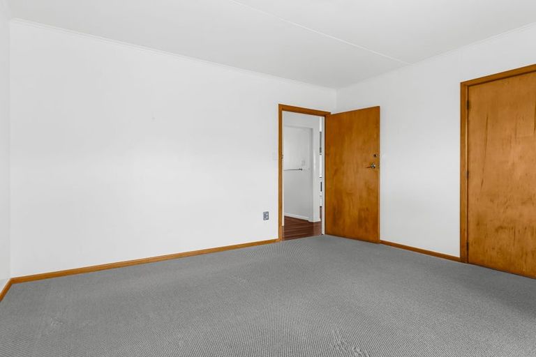 Photo of property in 202a Grove Road, Mayfair, Hastings, 4122