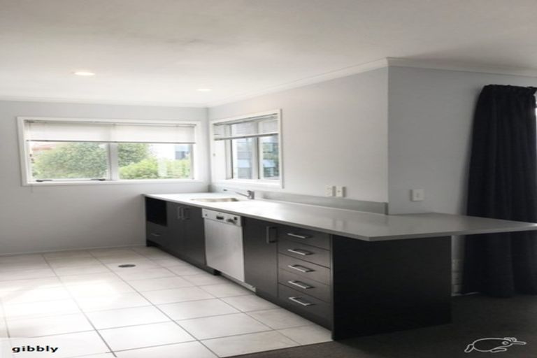 Photo of property in 3b Scotland Place, Hillcrest, Hamilton, 3216