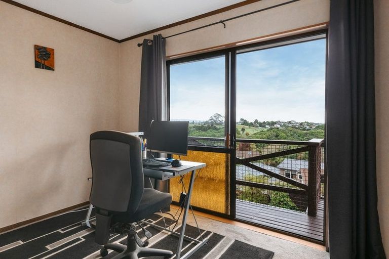 Photo of property in 16 Langstone Street, Welcome Bay, Tauranga, 3112