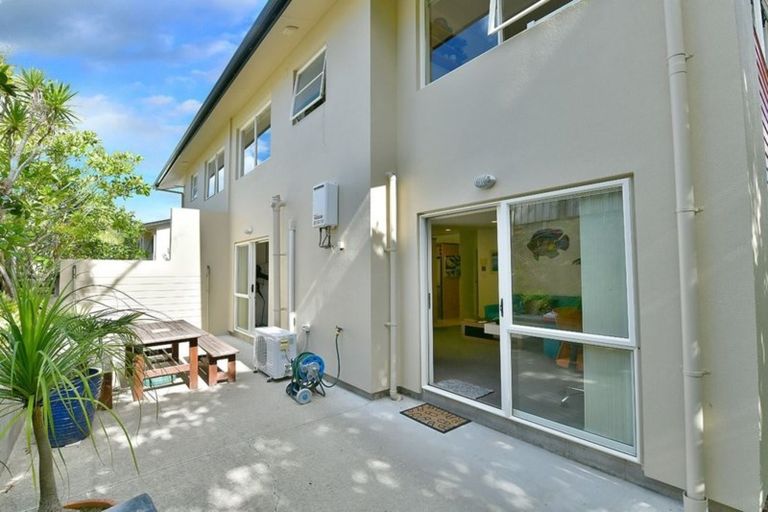 Photo of property in 26 Carento Way, Stanmore Bay, Whangaparaoa, 0932