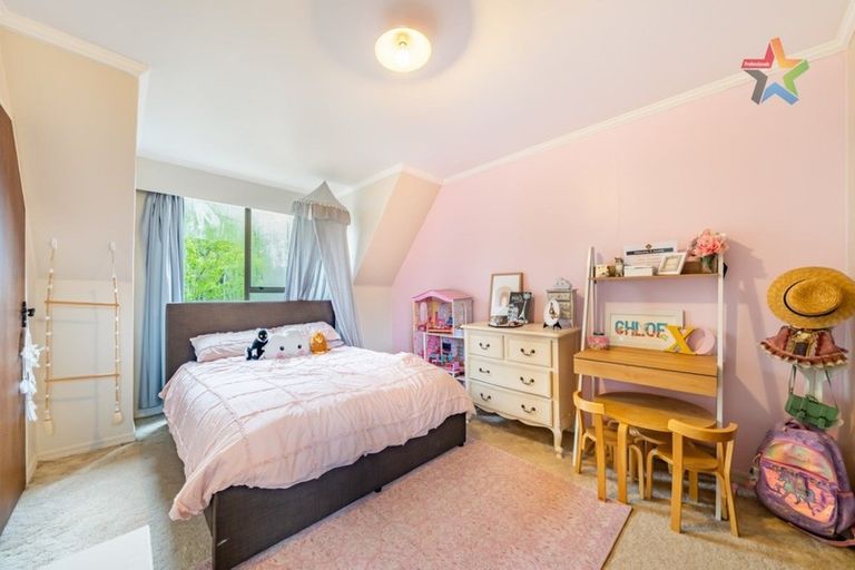 Photo of property in 2/45 Whites Line West, Woburn, Lower Hutt, 5010