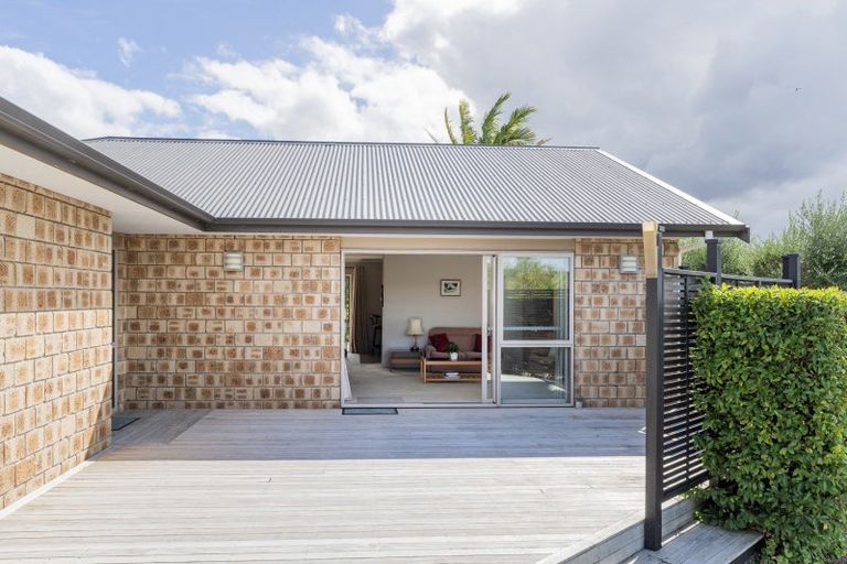 Photo of property in 58 Whitby Avenue, Whitianga, 3510