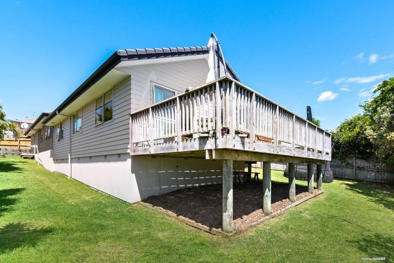 Photo of property in 966b Whangaparaoa Road, Manly, Whangaparaoa, 0930