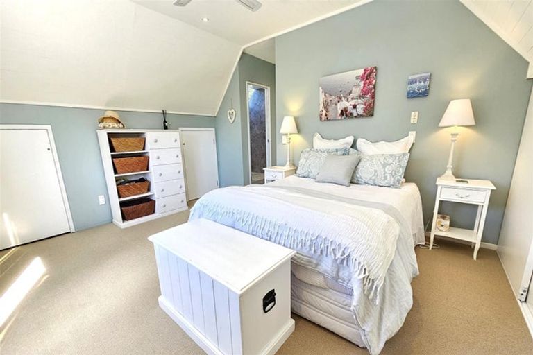 Photo of property in 103 Pacific Parade, Matarangi, Whitianga, 3592