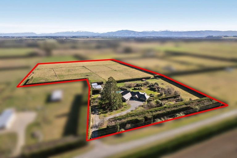 Photo of property in 239 Earlys Road, West Eyreton, Rangiora, 7475