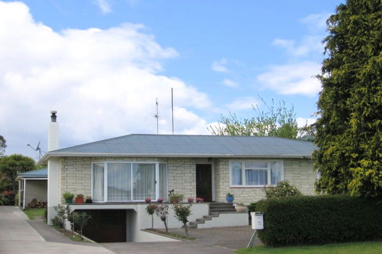 Photo of property in 2/16 Koha Road, Taupo, 3330