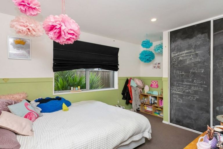 Photo of property in 12 Puaka Street, Pegasus, 7612