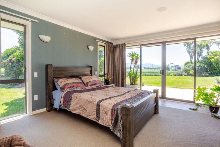 Photo of property in 152 Aerodrome Road, Dannevirke, 4972