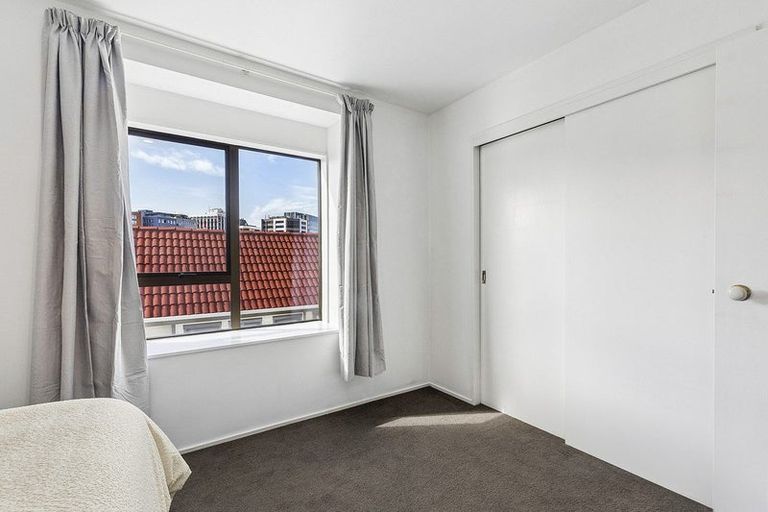 Photo of property in 2/2 Goring Street, Thorndon, Wellington, 6011