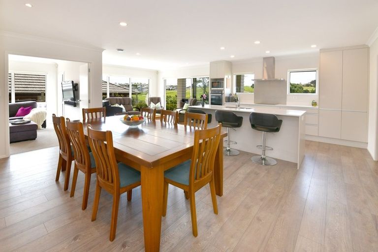 Photo of property in 39 Discovery Drive, Gulf Harbour, Whangaparaoa, 0930