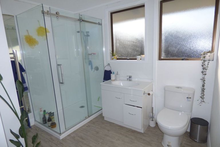 Photo of property in 11 Carrick Place, Cromwell, 9310