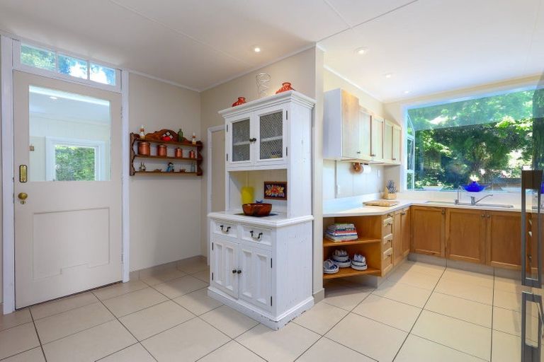 Photo of property in 16 Richmond Avenue, Nelson South, Nelson, 7010