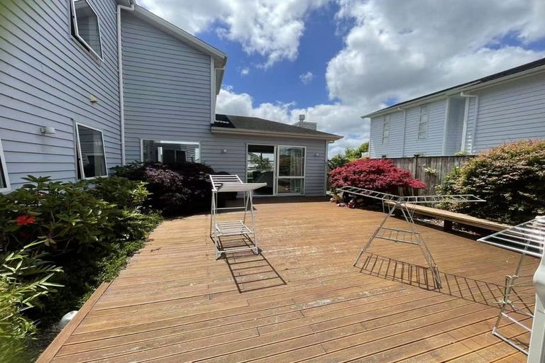 Photo of property in 28 Milano Boulevard, Karaka, Papakura, 2113