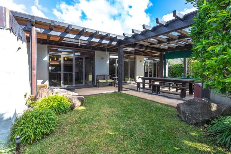 Photo of property in 13 Tudor Grove, Whitianga, 3510