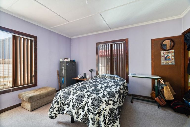 Photo of property in 468 Barbadoes Street, Edgeware, Christchurch, 8013