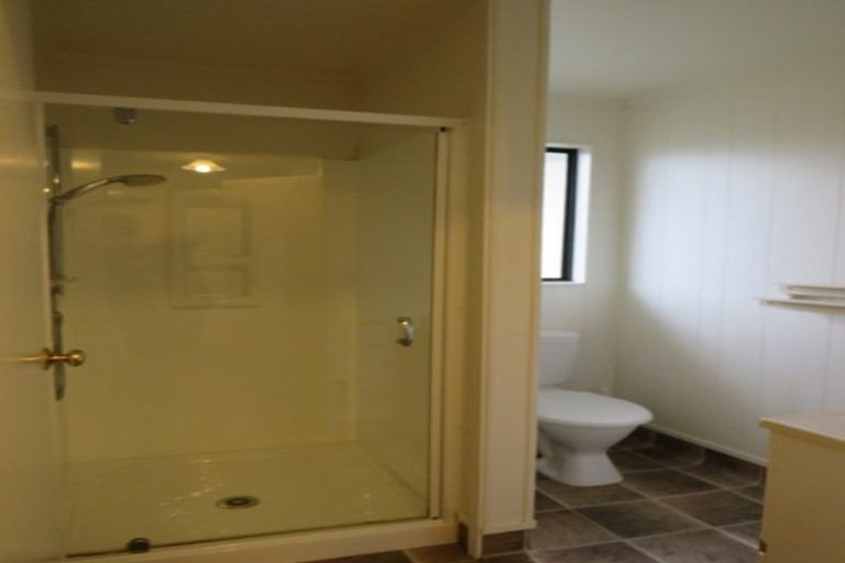 Photo of property in 48a Halladale Road, Papakowhai, Porirua, 5024