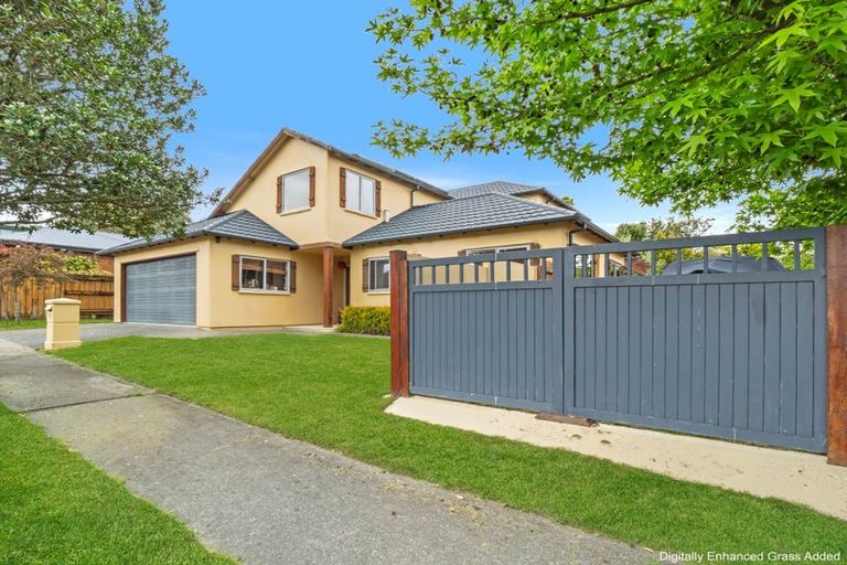 Photo of property in 29 La Lena Grove, Fitzherbert, Palmerston North, 4410