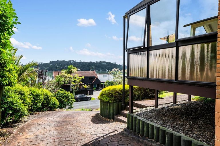 Photo of property in 53 The Terrace, Herald Island, Auckland, 0618