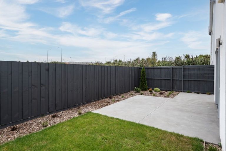 Photo of property in 9 Kakapo Lane, Redwood, Christchurch, 8051