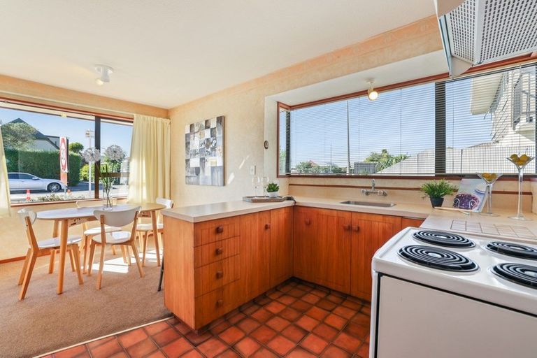 Photo of property in 1/151 Clarence Street, Riccarton, Christchurch, 8011