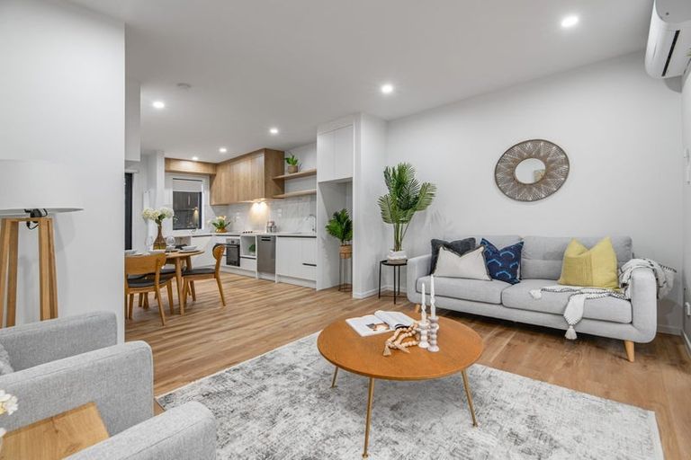 Photo of property in 5/29 Tudor Road, Henderson, Auckland, 0610