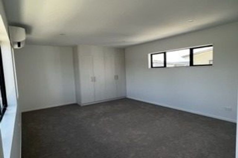 Photo of property in 3 Matukutureia Lane, Manurewa, Auckland, 2102