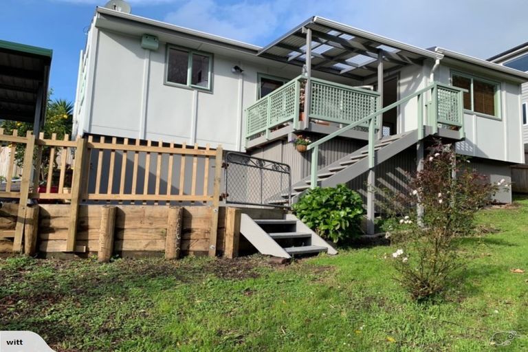 Photo of property in 1/645 Swanson Road, Swanson, Auckland, 0612