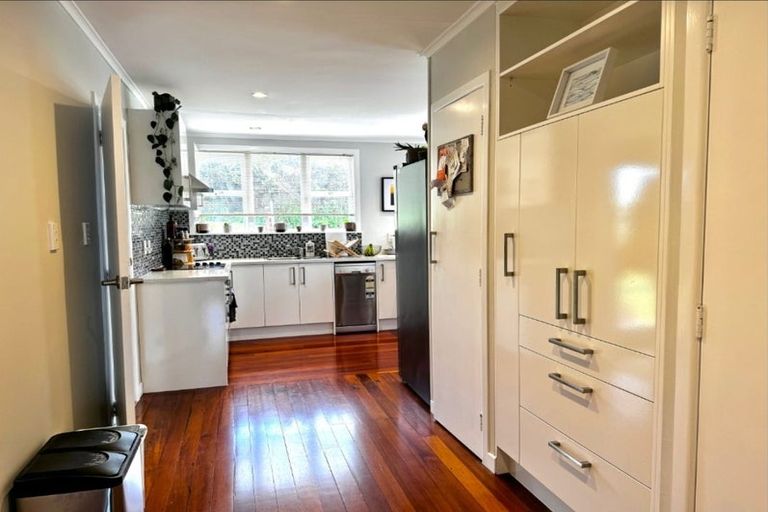 Photo of property in 13a Nandana Drive, Glen Eden, Auckland, 0602