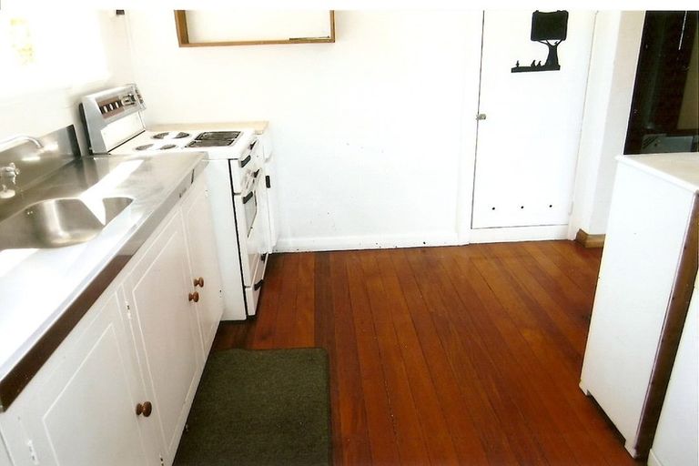 Photo of property in 192 Blenheim Road, Riccarton, Christchurch, 8041