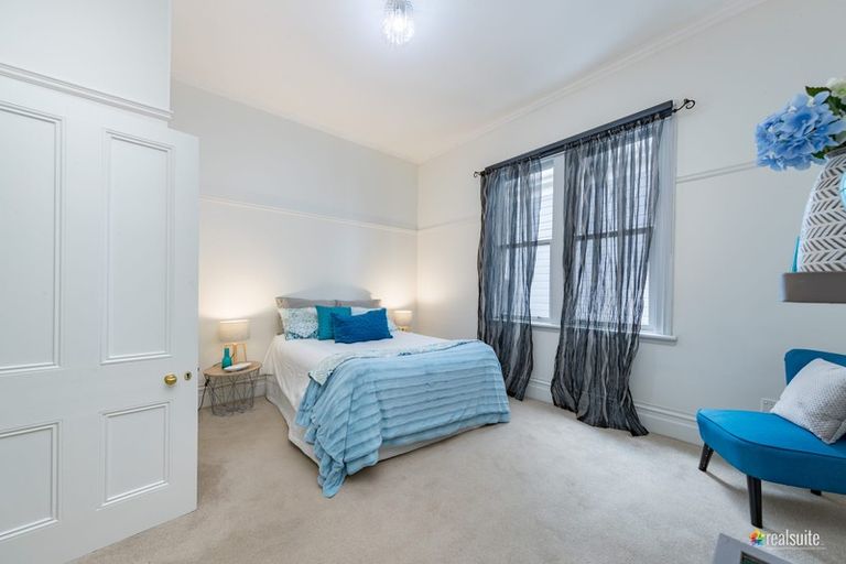 Photo of property in 23 Riddlers Crescent, Petone, Lower Hutt, 5012