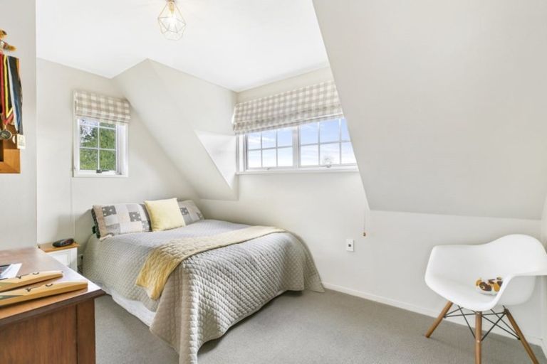 Photo of property in 57 Wordsworth Street, Leamington, Cambridge, 3432