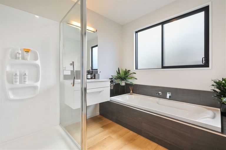 Photo of property in 75 Port Hills Road, Heathcote Valley, Christchurch, 8022