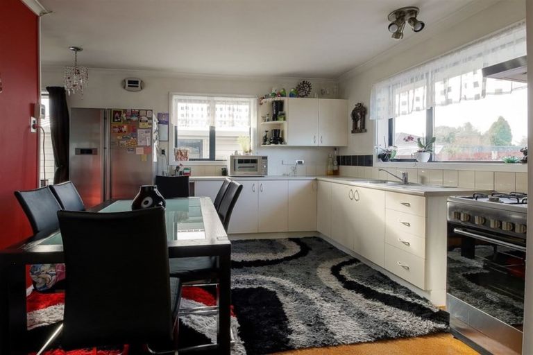 Photo of property in 53 Brynley Street, Hornby, Christchurch, 8042