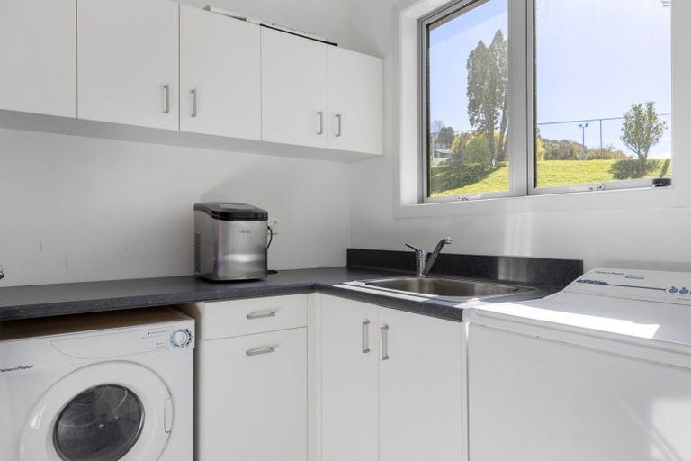 Photo of property in 10 Wakeman Road, Acacia Bay, Taupo, 3330