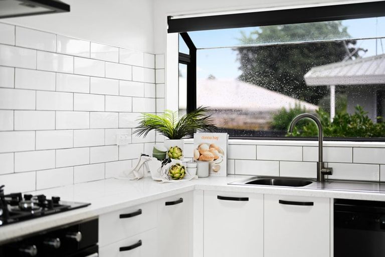 Photo of property in 24a Lloyd Drive, Nawton, Hamilton, 3200