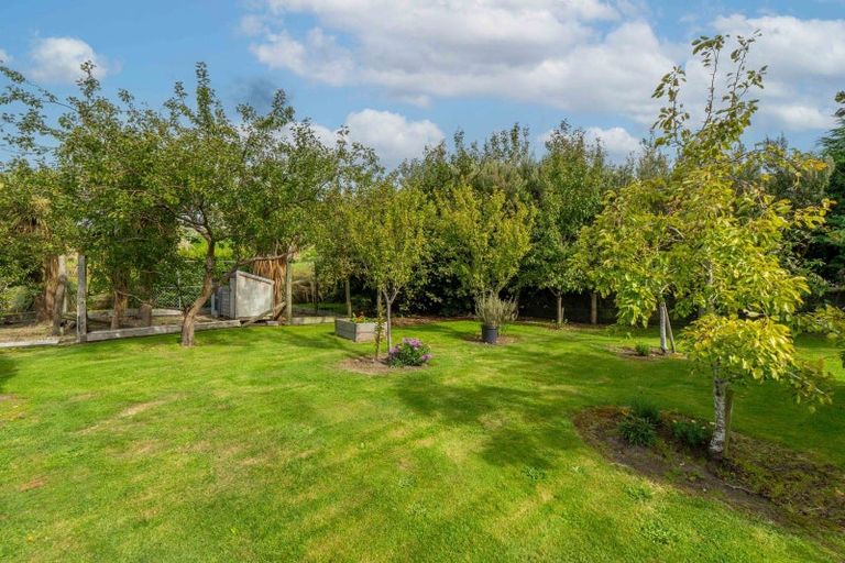 Photo of property in 30 Kakariki Way, Otatara, Invercargill, 9879