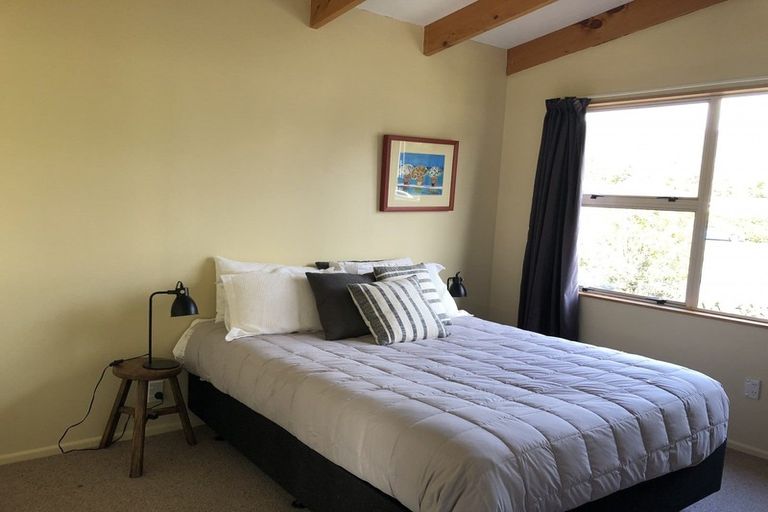Photo of property in 19 Waiau Street, Manapouri, 9679