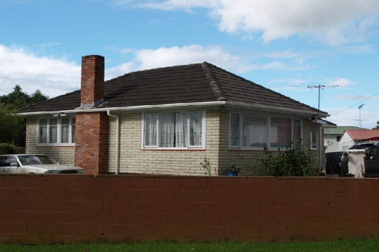 Photo of property in 4 Stewart Place, Otara, Auckland, 2023