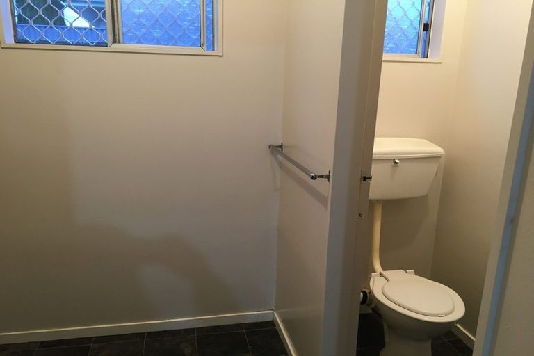 Photo of property in 28b Leighton Avenue, Waiwhetu, Lower Hutt, 5010