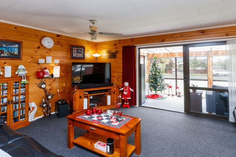 Photo of property in 30 Mercury Street, Milson, Palmerston North, 4414