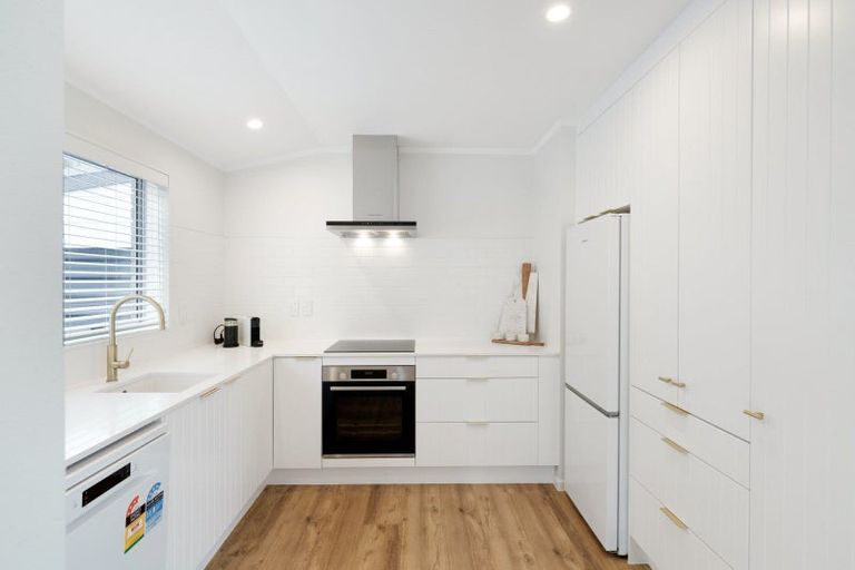 Photo of property in 33 Brookfield Terrace, Brookfield, Tauranga, 3110