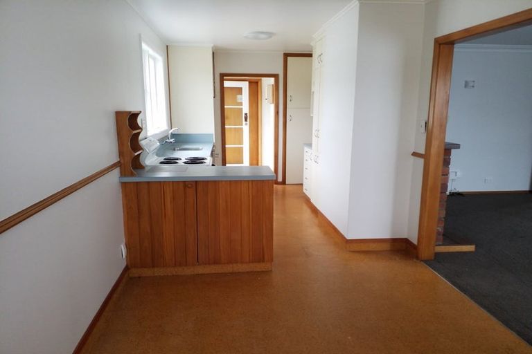 Photo of property in 28 Saint Annes Street, Levin, 5510