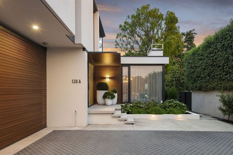 Photo of property in 140 Glandovey Road, Strowan, Christchurch, 8052