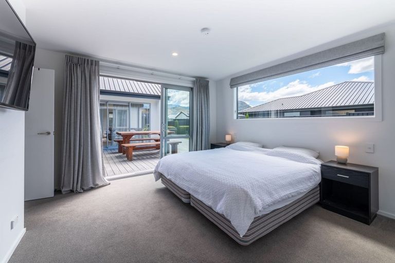 Photo of property in 16 Regent Street, Lower Shotover, Queenstown, 9304