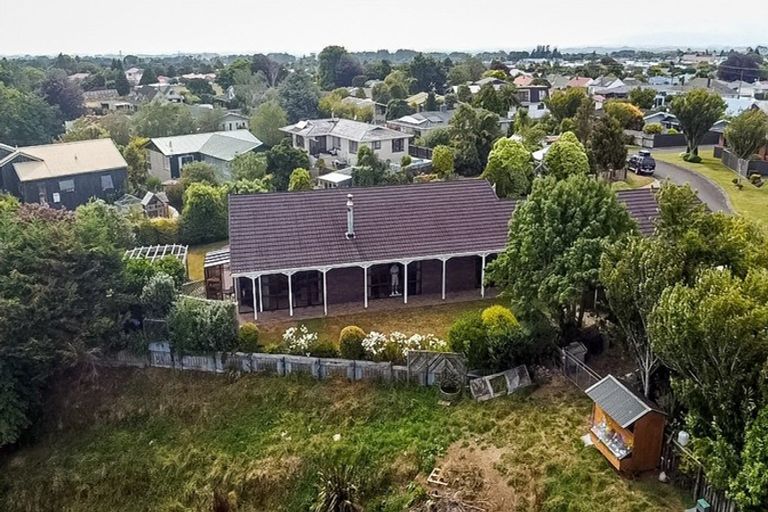 Photo of property in 73 Cressida Avenue, Stratford, 4332