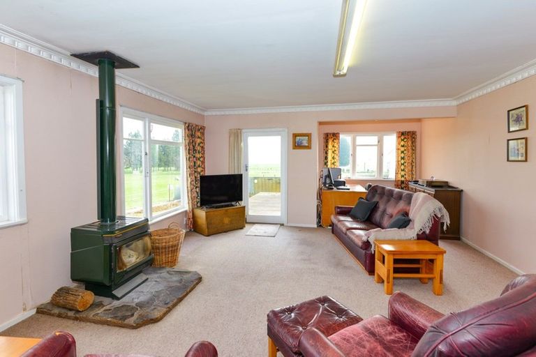 Photo of property in 1538 State Highway 2, Poukawa, Hastings, 4178